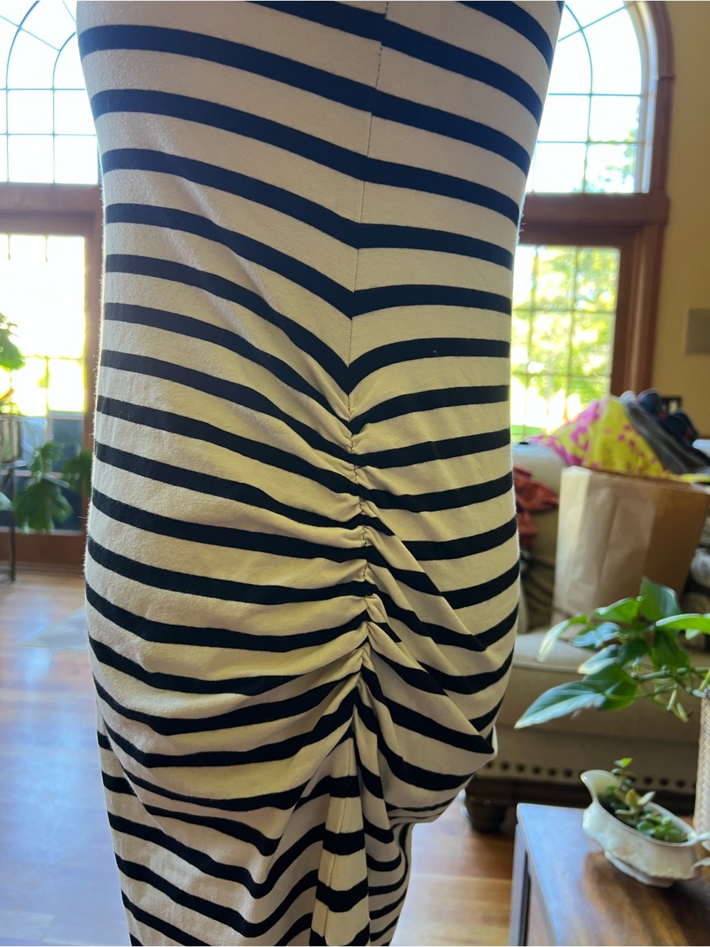 Old Navy Black & White Striped Short-Sleeve Midi Dress - Picture 3 of 6